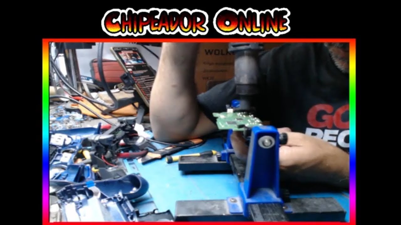 EN EL TALLER - REPARANDO CONTROLES DE CONSOLAS