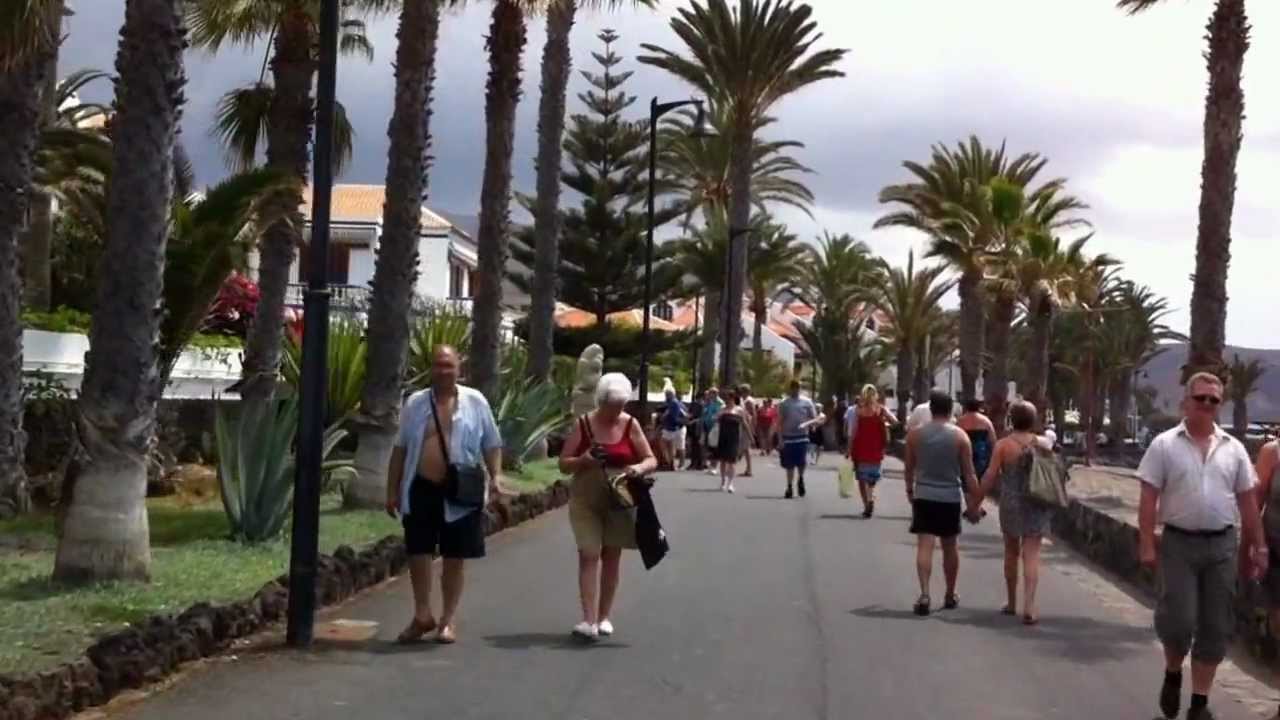 Playa de Las Americas in bici per il paseo
