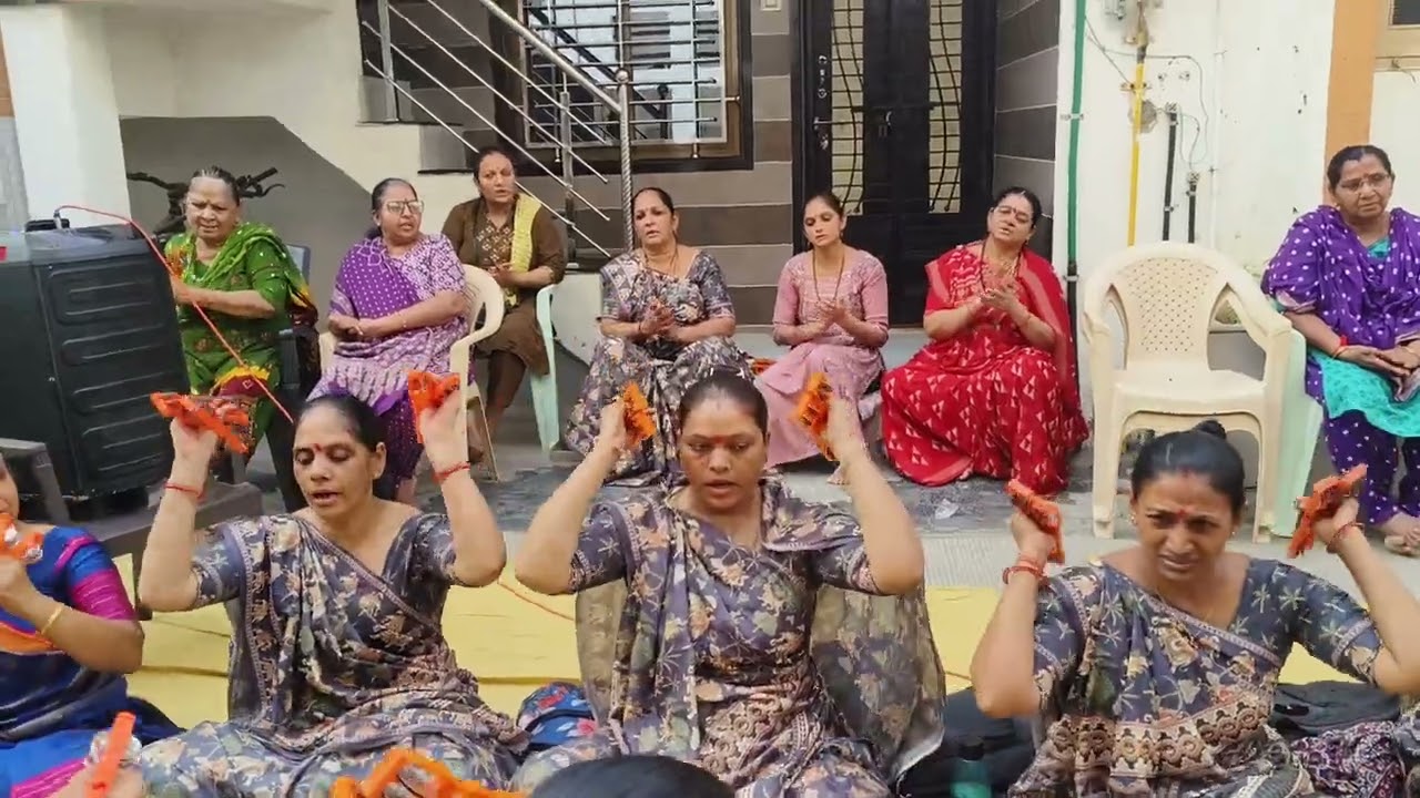 રાધાજી નો કાગળિયો કોણ લઈ જાય # કીર્તન નીચે લખેલું છે #radha na mndamujana mathurama #satasang