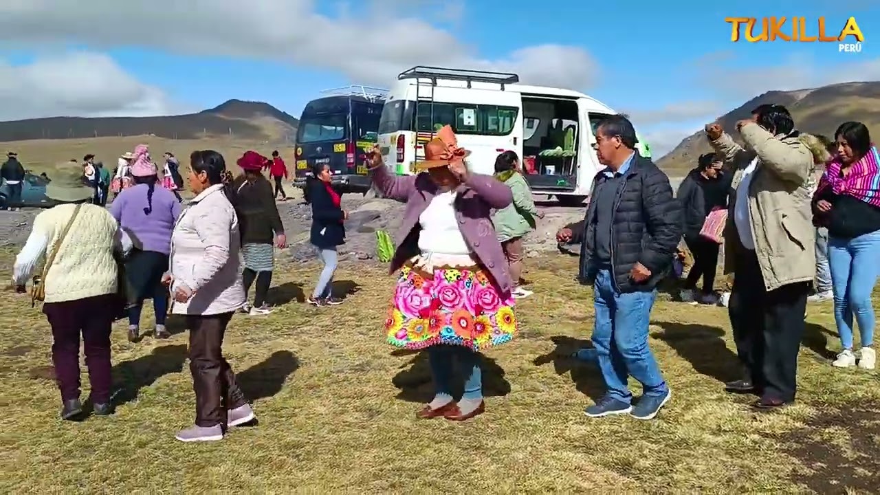 SANTIAGO EN HONOR A HUAYTAPALLANA - EN EL VALLE DEL MANTARO -FAMILIA CAMPOS , BARZOLA ,  OTERO