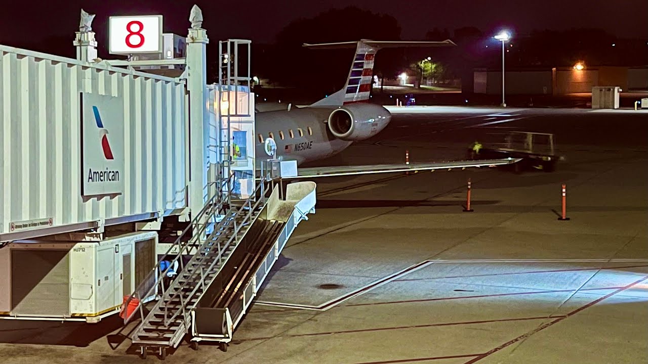 American Eagle ERJ-145 Flight PHL-MHT