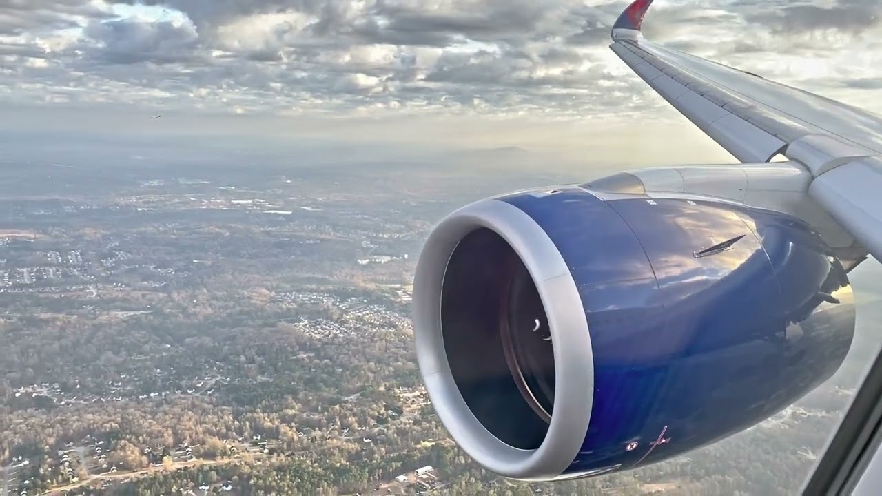 Delta A350 Beautiful Sunrise Landing in Atlanta [1080p60 HDR]