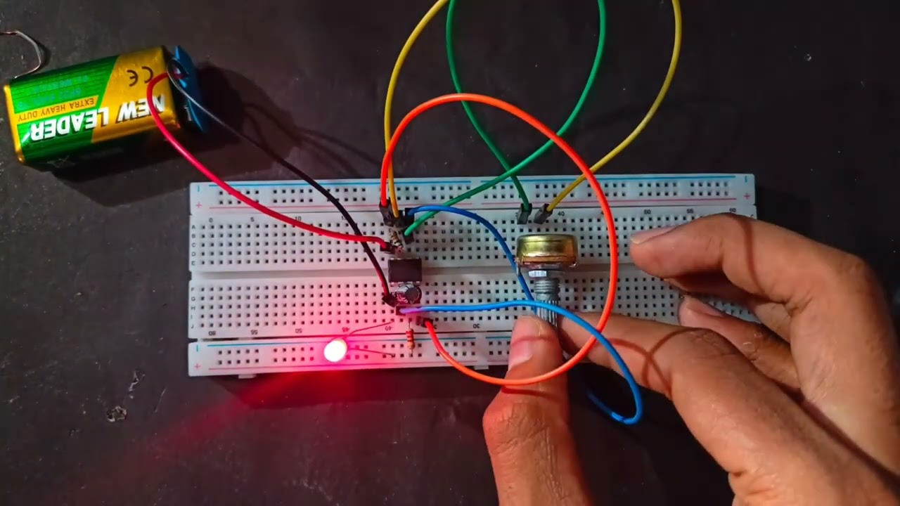 LED blinker using 555 timer IC. ^_^