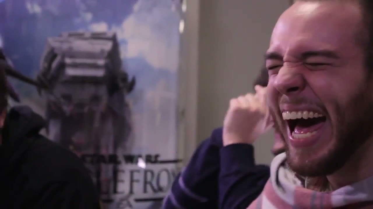 Sky Does Things! THE PRANK CALL CHALLENGE! Pranking Aphmau, Okward, and Shubble