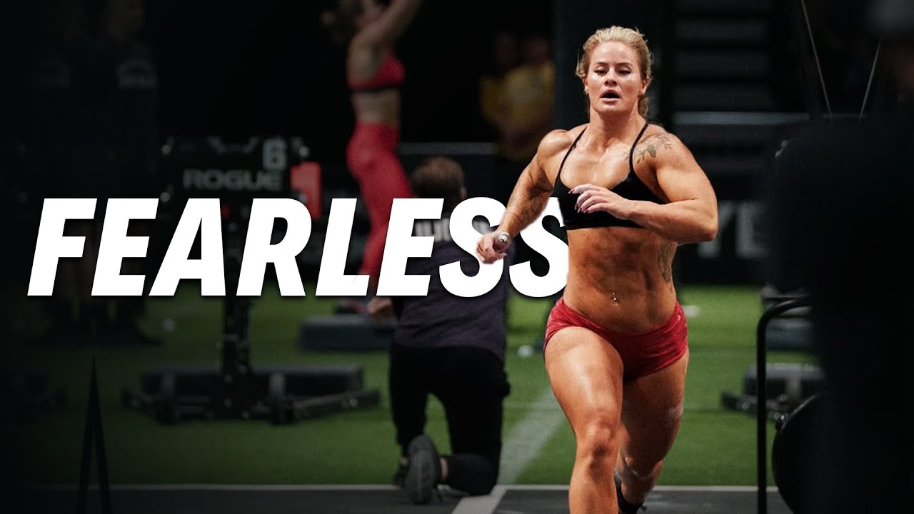 BE FEARLESS - Female Fitness Motivation 😎