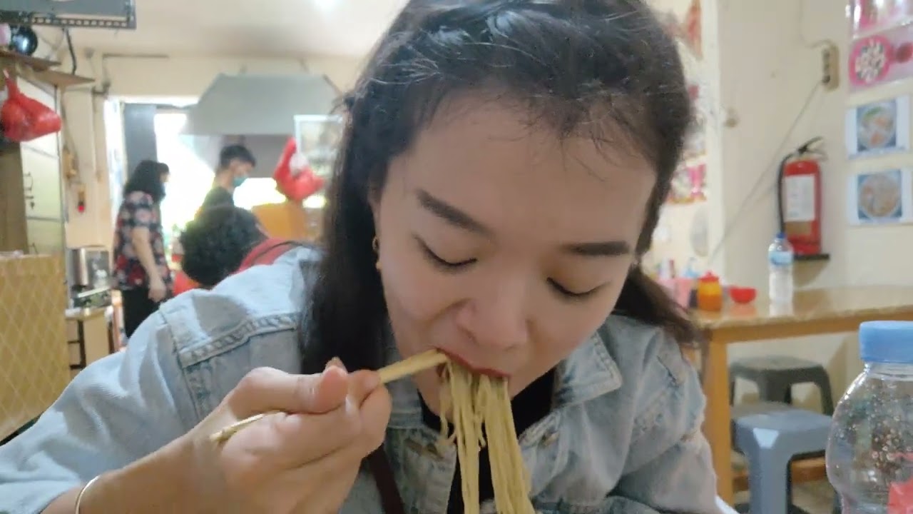 kuliner Jakarta!! bakmi anggit!! hidden gem!! di dalem gang kecil depan china town point!!