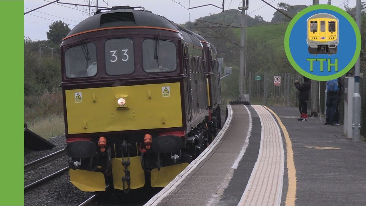 Trains at Oxenholme Lake District
