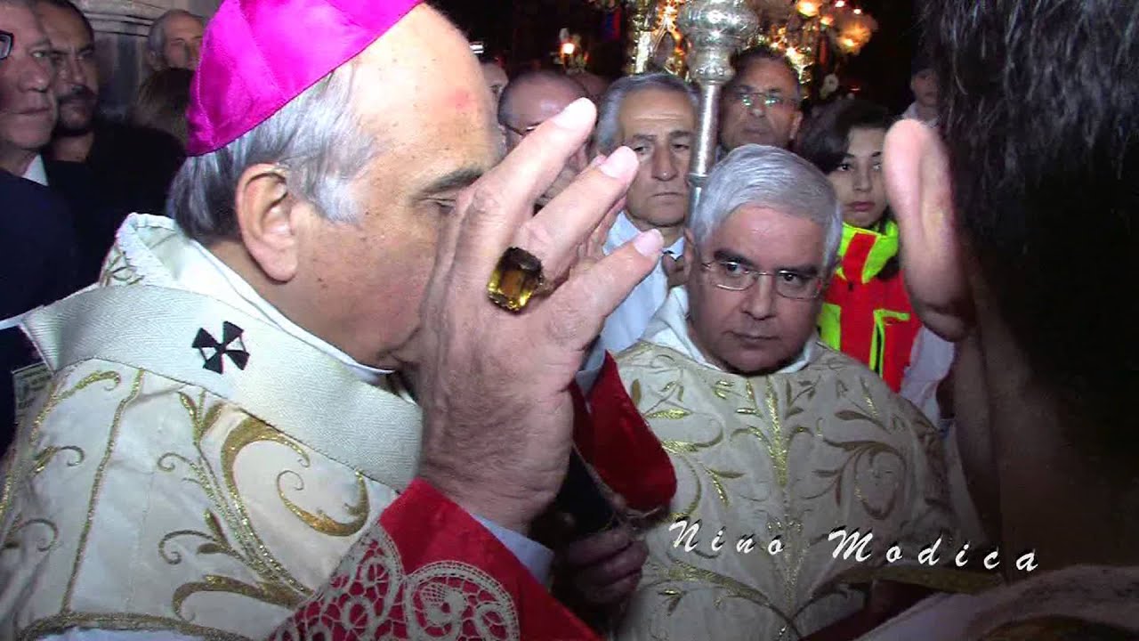 Riapertura della Chiesa di S Barbara a Paterno' Dicembre 2013