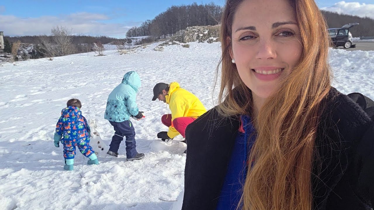 Il nostro 20 anniversario di matrimonio. Noah e Alan vedono la neve per la prima volta. 