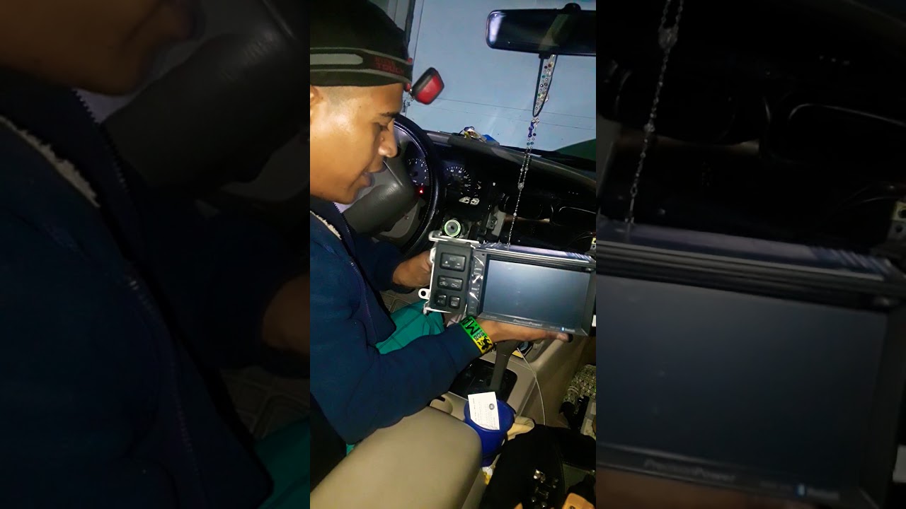 Installation of new stereo in Toyota Avalon XL 1998