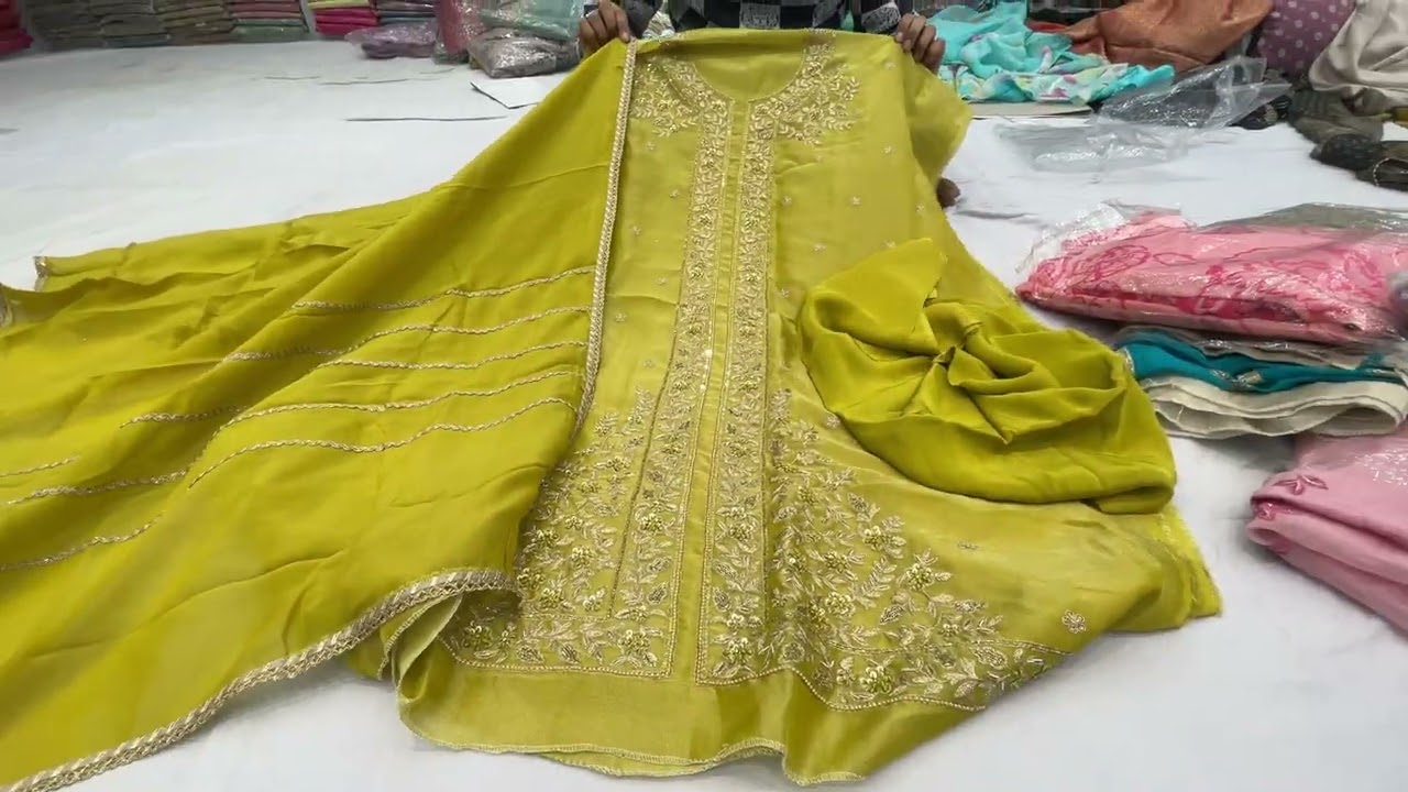 Vlog 4 3 to 4 range suit GULATI CLOTH HOUSE JALANDHAR  +919501020306 