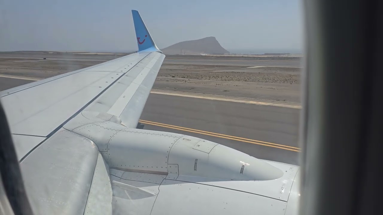 Tui Boeing 737-800 from Tenerife south to Eindhoven 