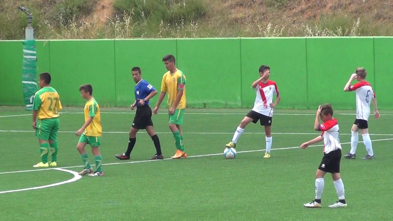 L'HOSPITALET CENTRE ESPORTS VS C.E. OLIMPIC CAN FATJÓ 
