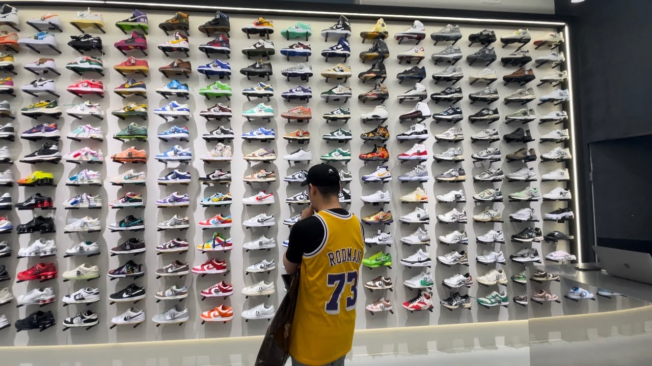 Sneakerhead Paradise in Tokyo pt.1