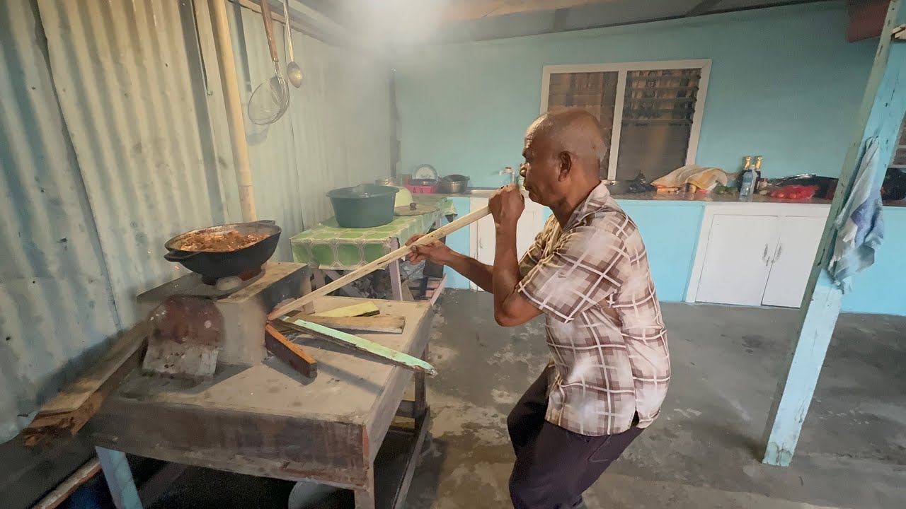Buck Crab curry/ BBQ Guyana style ￼