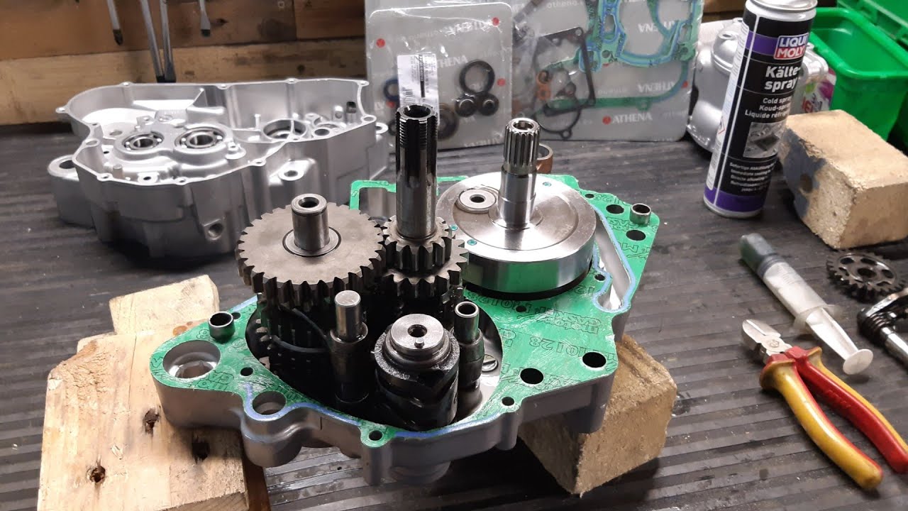 Como montar tu motor por completo - SUZUKI RM 125 de 2003 - Revive tu moto