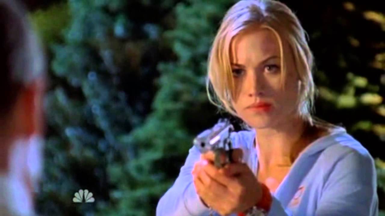 Chuck: Sarah versus Mauser