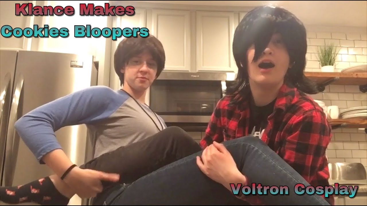 Klance Makes Cookies Boopers (Voltron Cosplay)