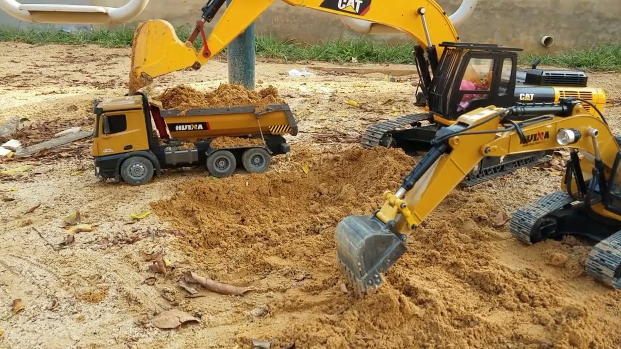 NEW EXCAVATOR CAT WORKING 1999 UPDATE, RC SOCCER ROBOT, RC JCB, RC SPAY RACING CAR, RC EXCAVATOR NEW