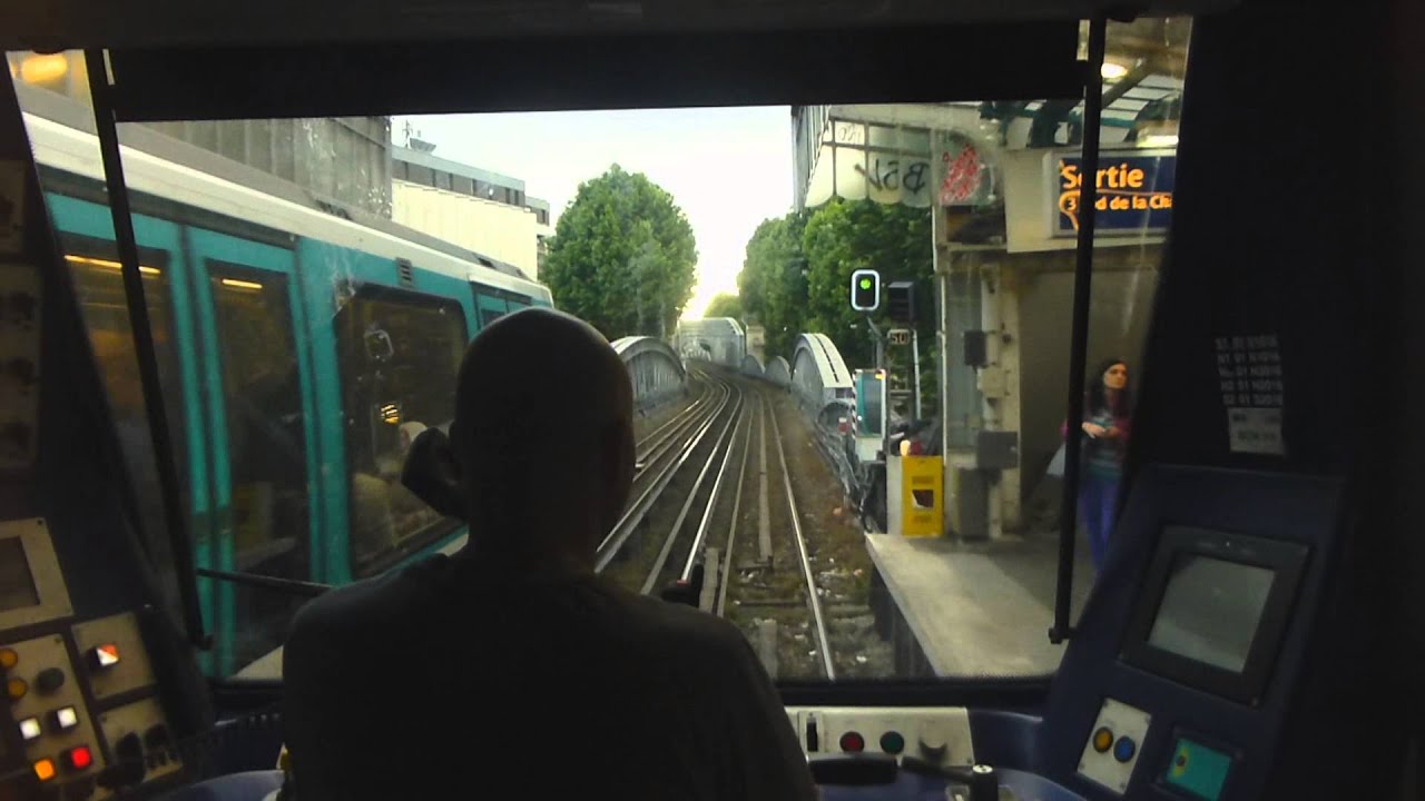 Fahrersicht: Metro Paris RATP Ligne 2 [MF01] - engineers eye - cab ride - M&eacute;tropolitain de Paris