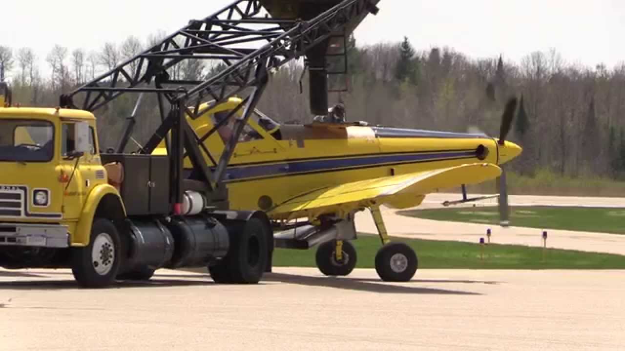 Air Tractor Fills With Nitrogen In West Branch