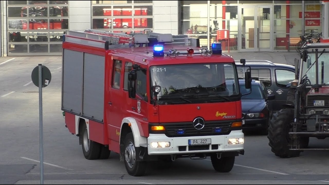 TLF 16/25 + LF 8/6 FF Passau LZ Hauptwache + RTW BRK Passau