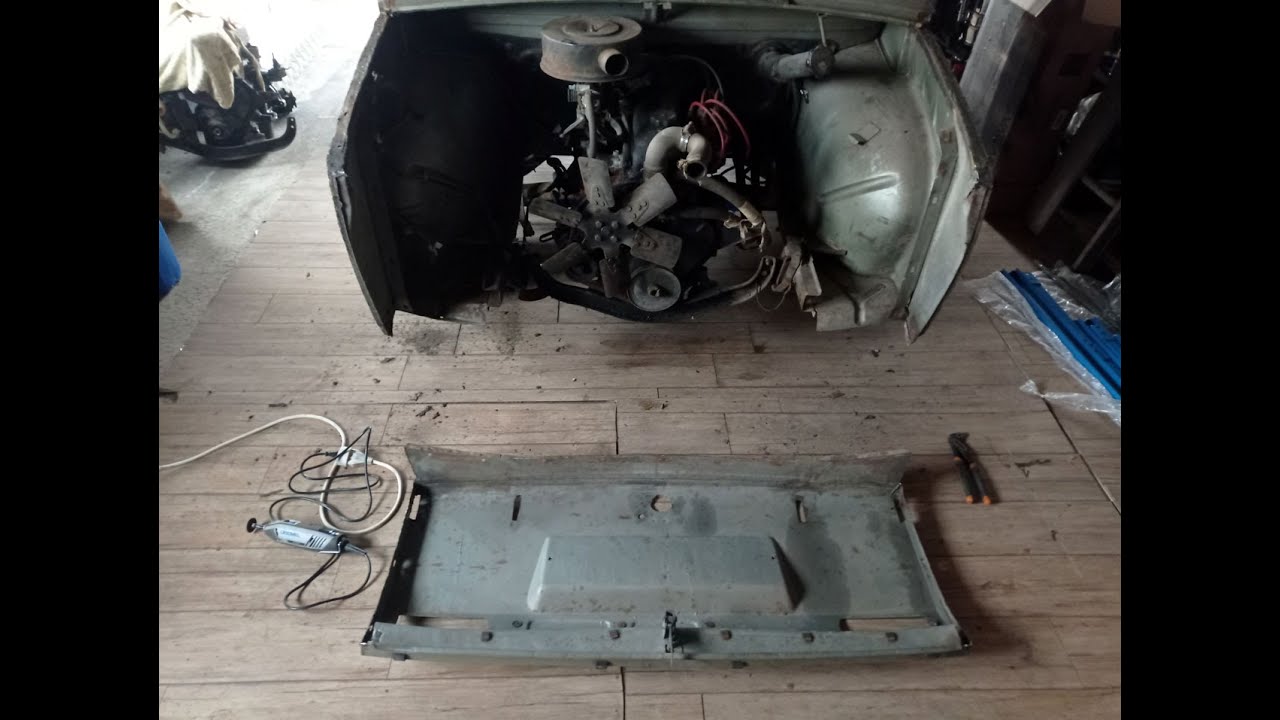 Renault 10 / R10 Major 1966 - Episode 4 - Découpe de la face arrière