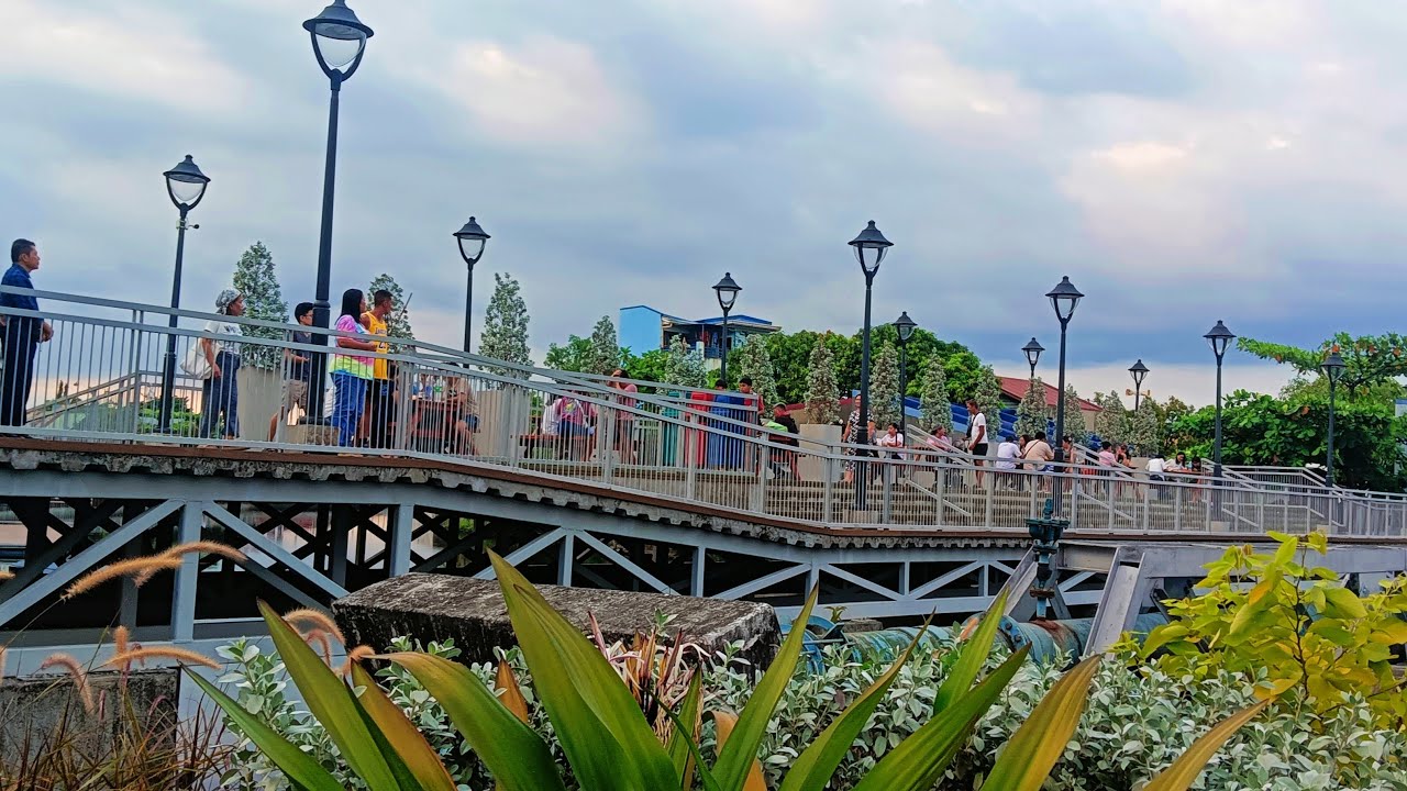 REXTV Adventure is live!  Polo River Walk Valenzuela City