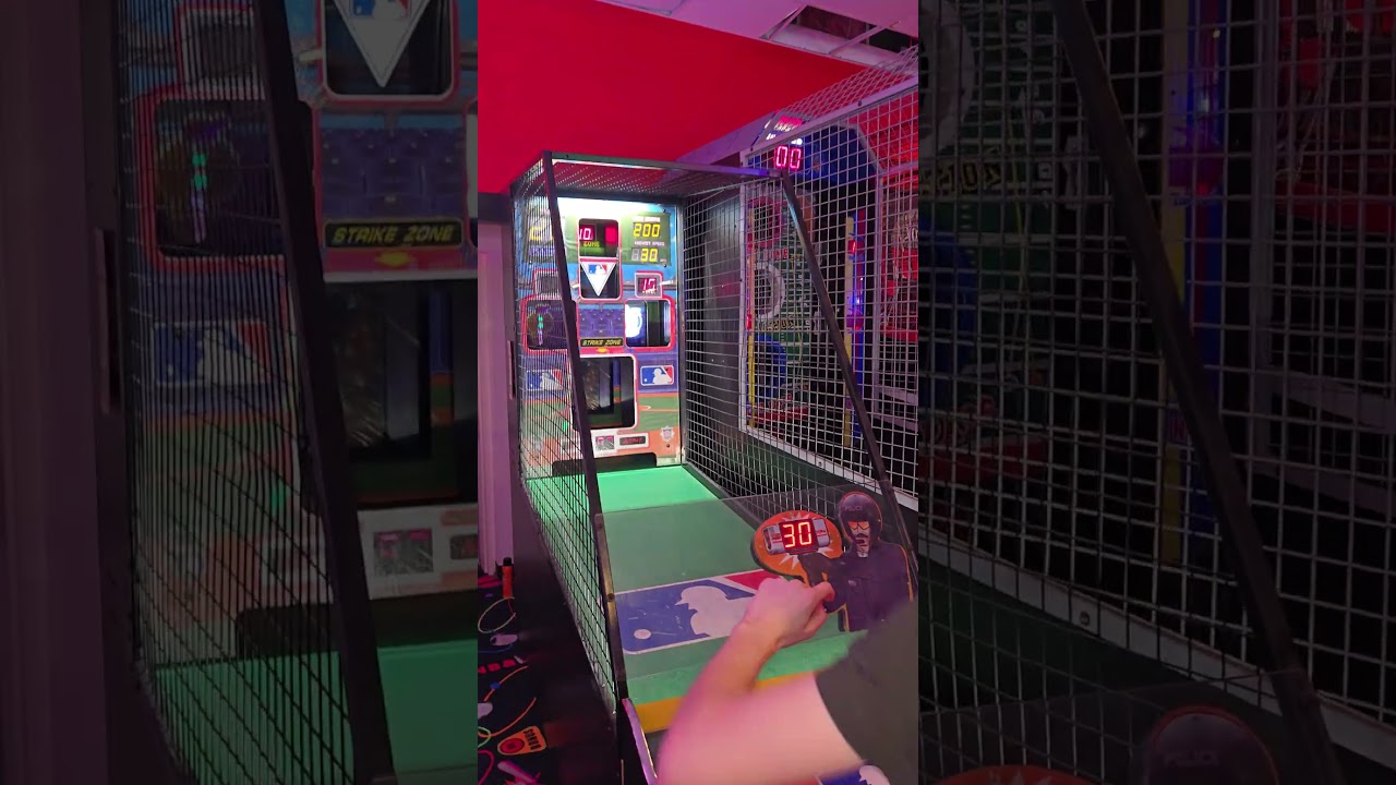 MLB Major League Baseball Arcade BallToss Arcade! Bid now @ BidderBros.com Auction Ends May 16, 2024
