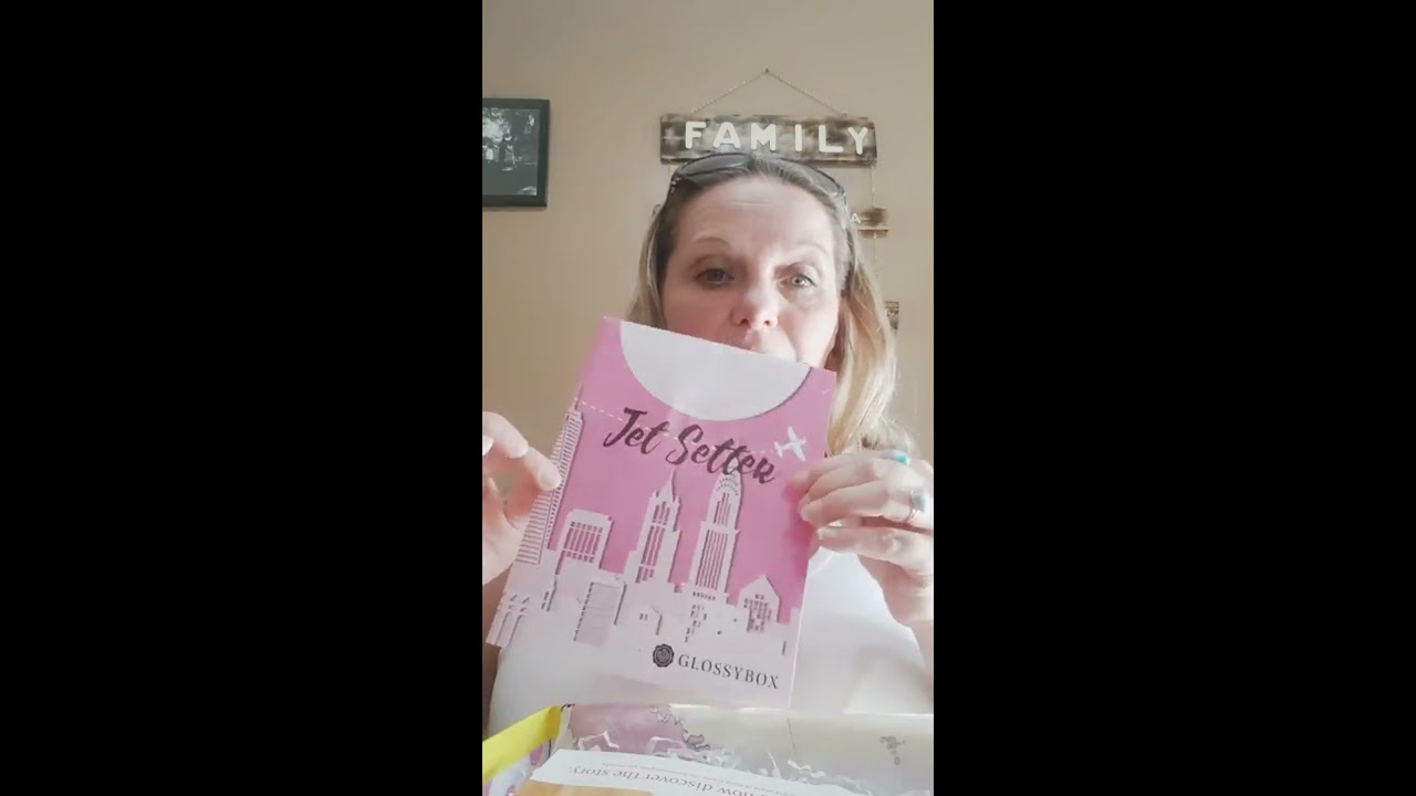 May Glossy Box 2018 Canadian