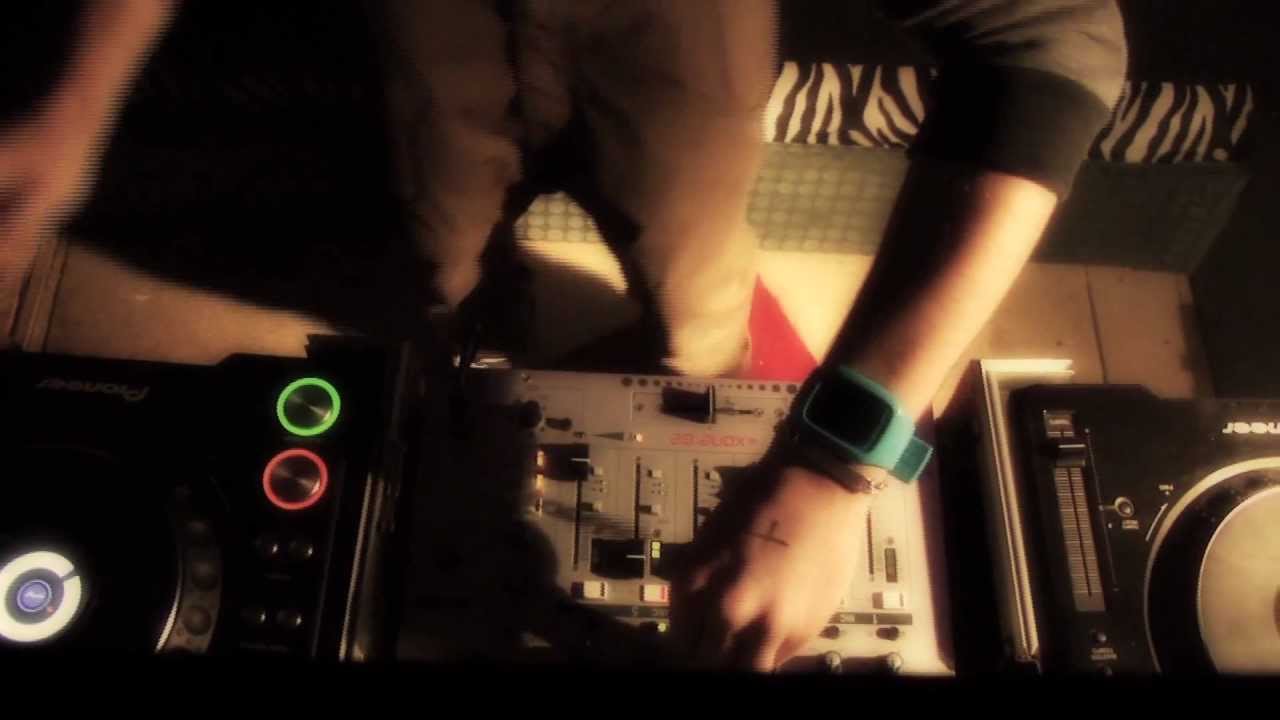 The Music Scene In Leeds [Documentary]