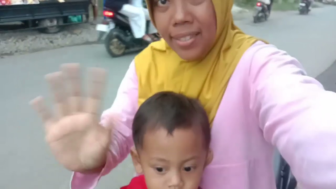 NGABUBURIT SEHABIS MAS RIZIQ PULANG NGAJI