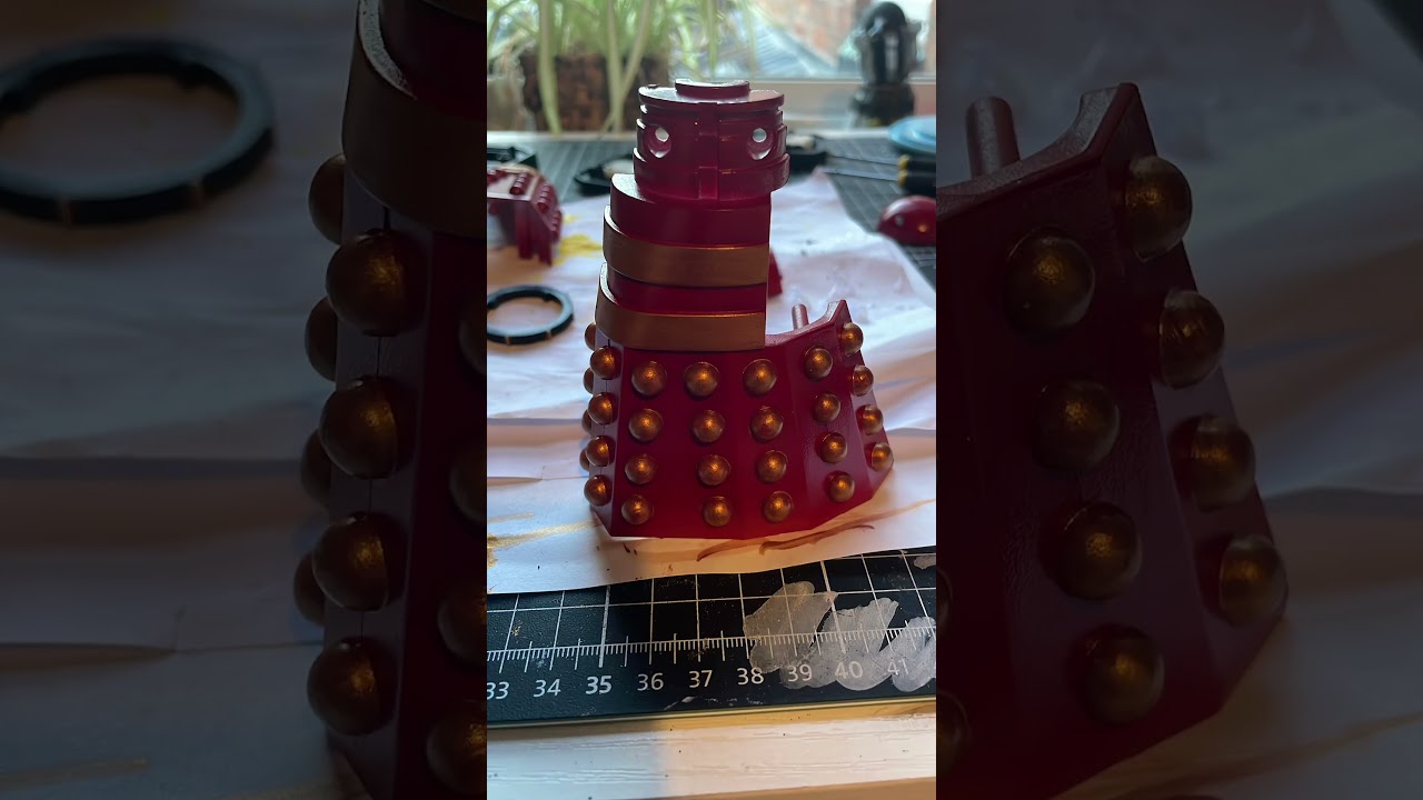 Dalek zeg custom figure showcase