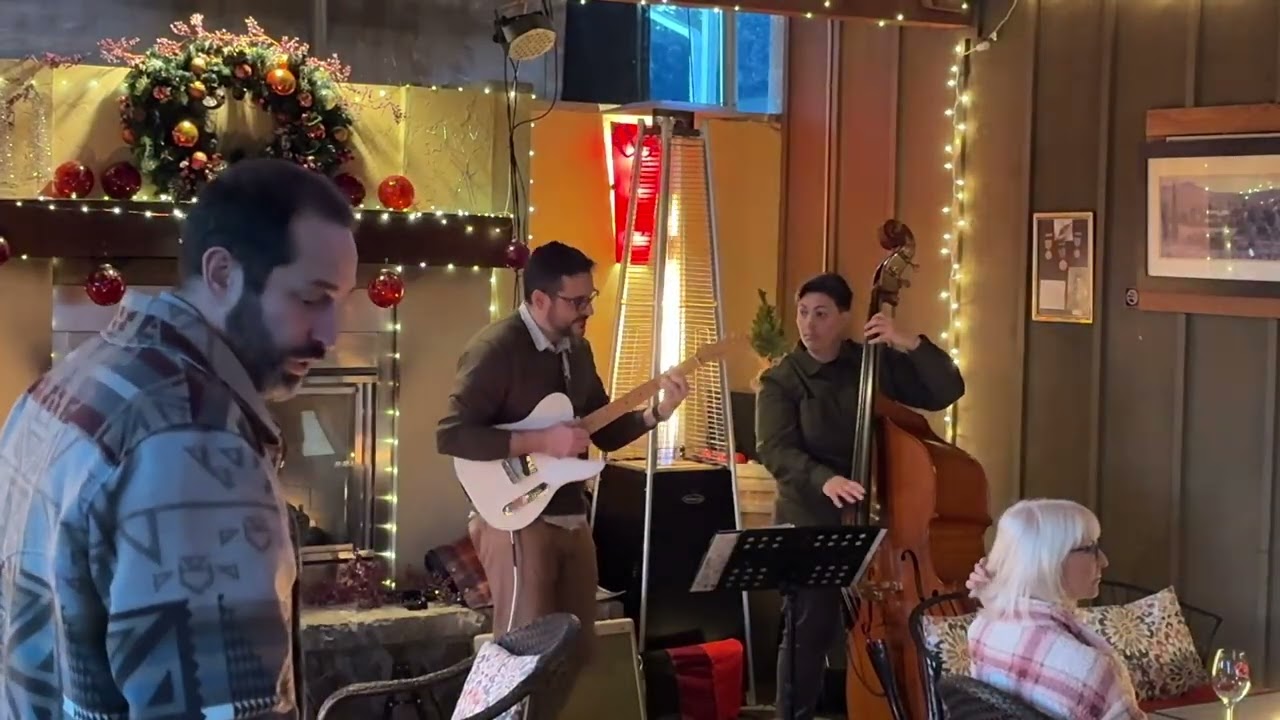 Paul Hotchkiss Duo - Autumn Leaves