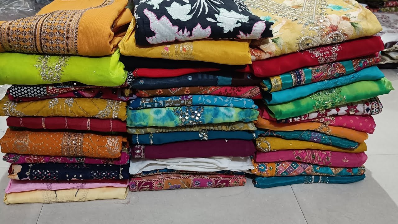 Trending single suit discount ke sath ♥️9518642914 ♥️