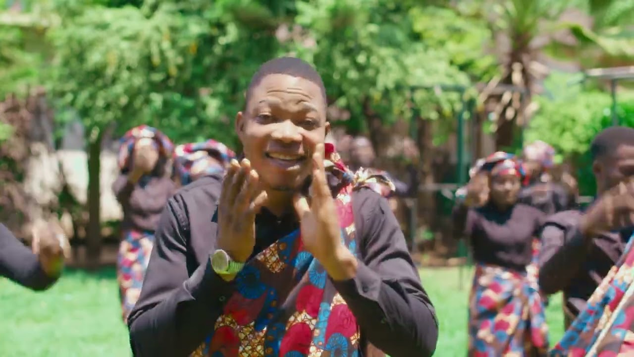 01  Chorale les Premices   Tudi twimba   Clip officiel
