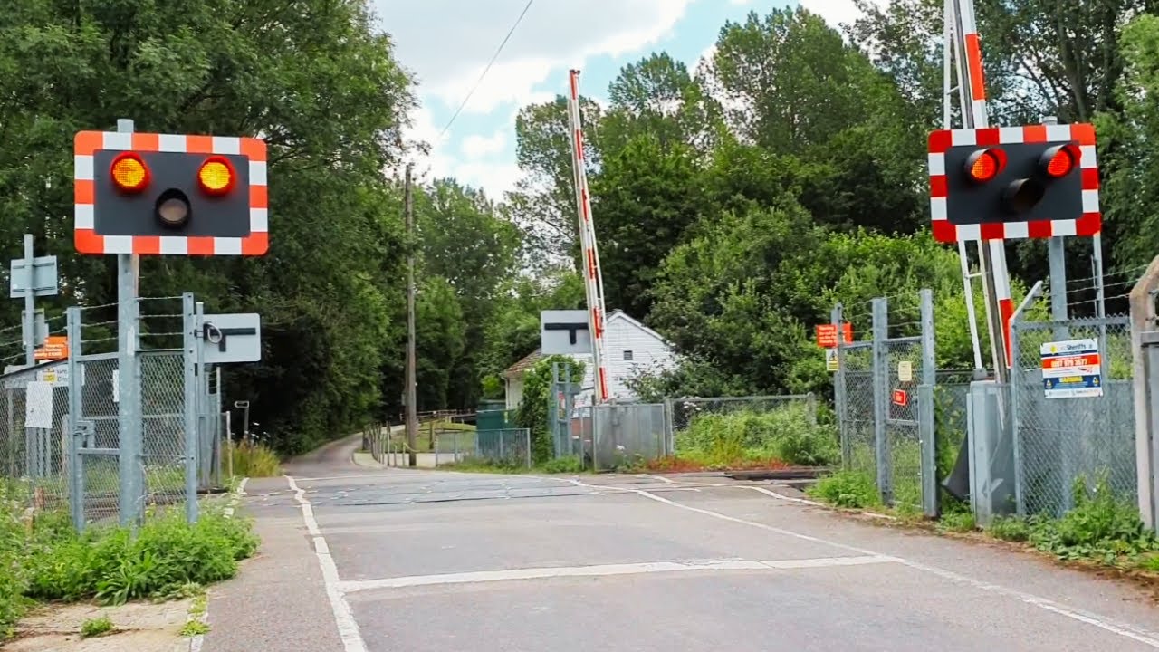 Chilham Mill Level Crossing, Kent