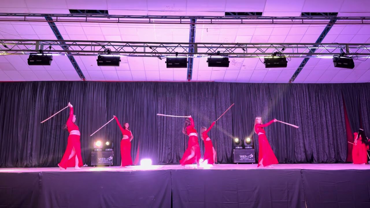 DANZAS ARABES PROFE LUCILA ALONSO