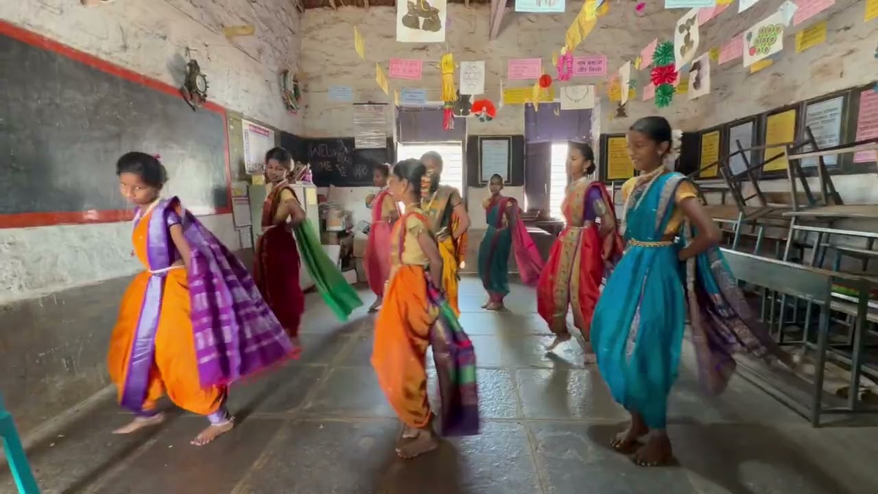 मराठी रिमीक्स गीत....निढोरी गॅदरींग रिहर्सल...