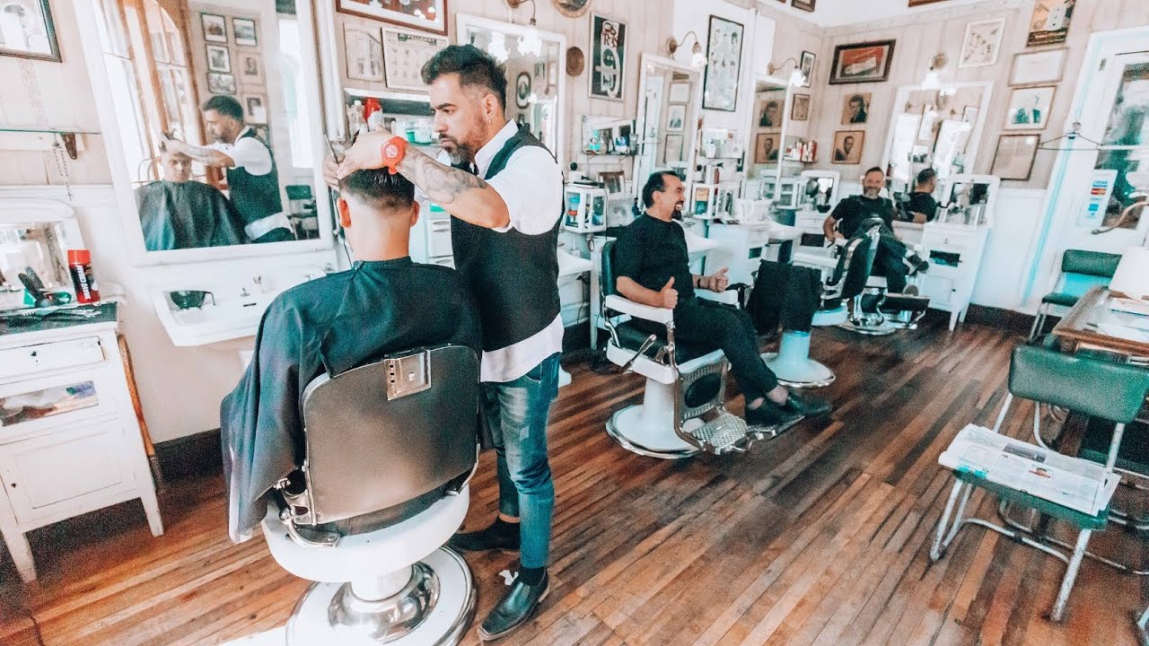 The Nomad Barber - La Peluqueria Francesa (Chile - Documentary 2017)
