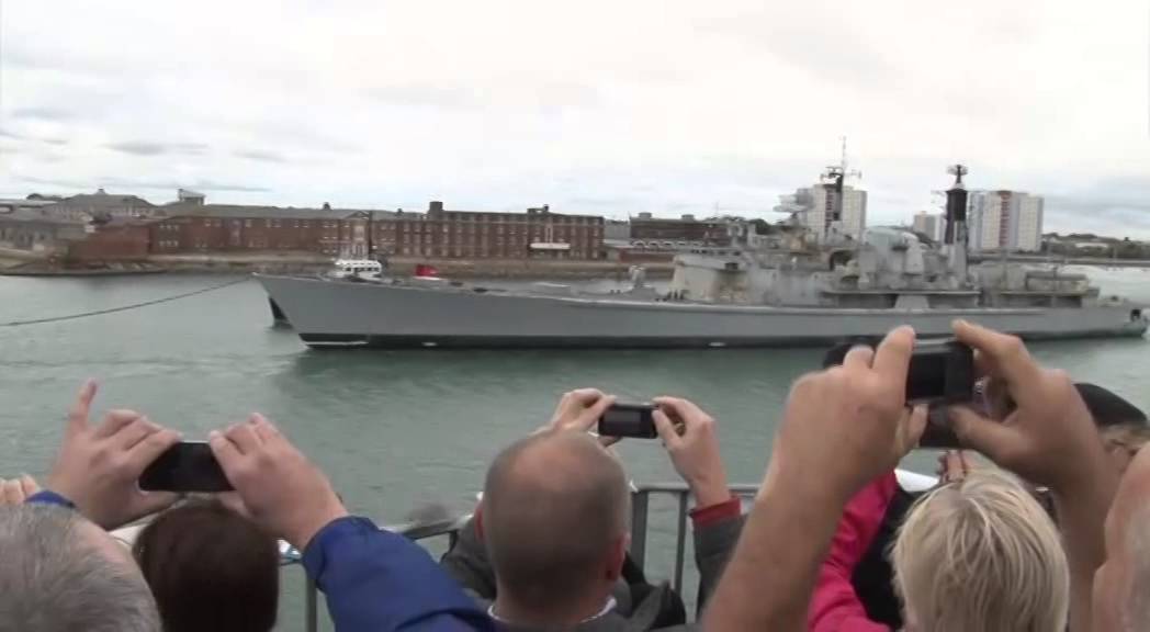 HMS Gloucester Makes Her Final Journey | Forces TV