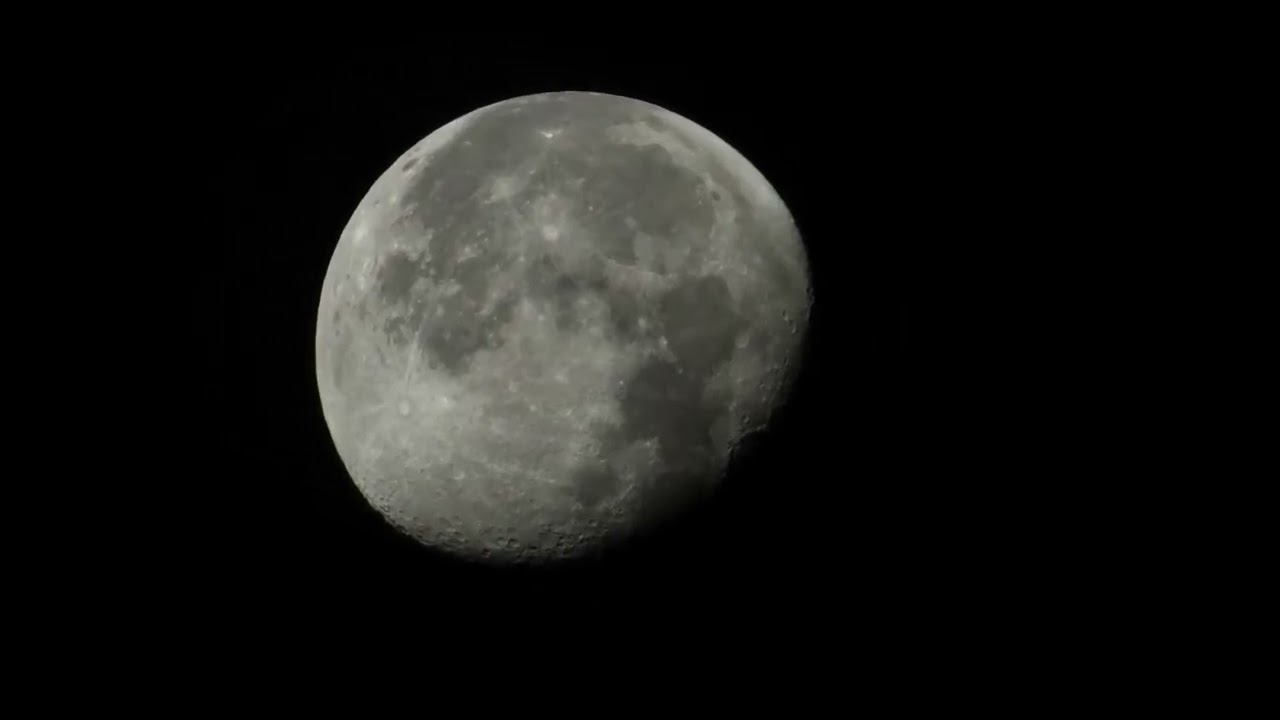 Moon Fujifilm HS50EXR