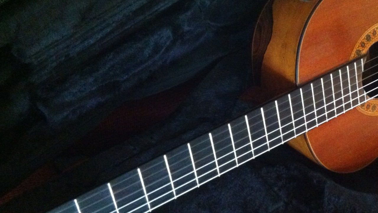 Erik Satie Gnossienne 1  #eriksatie #gnossienne  #classicalguitar #gymnopédie