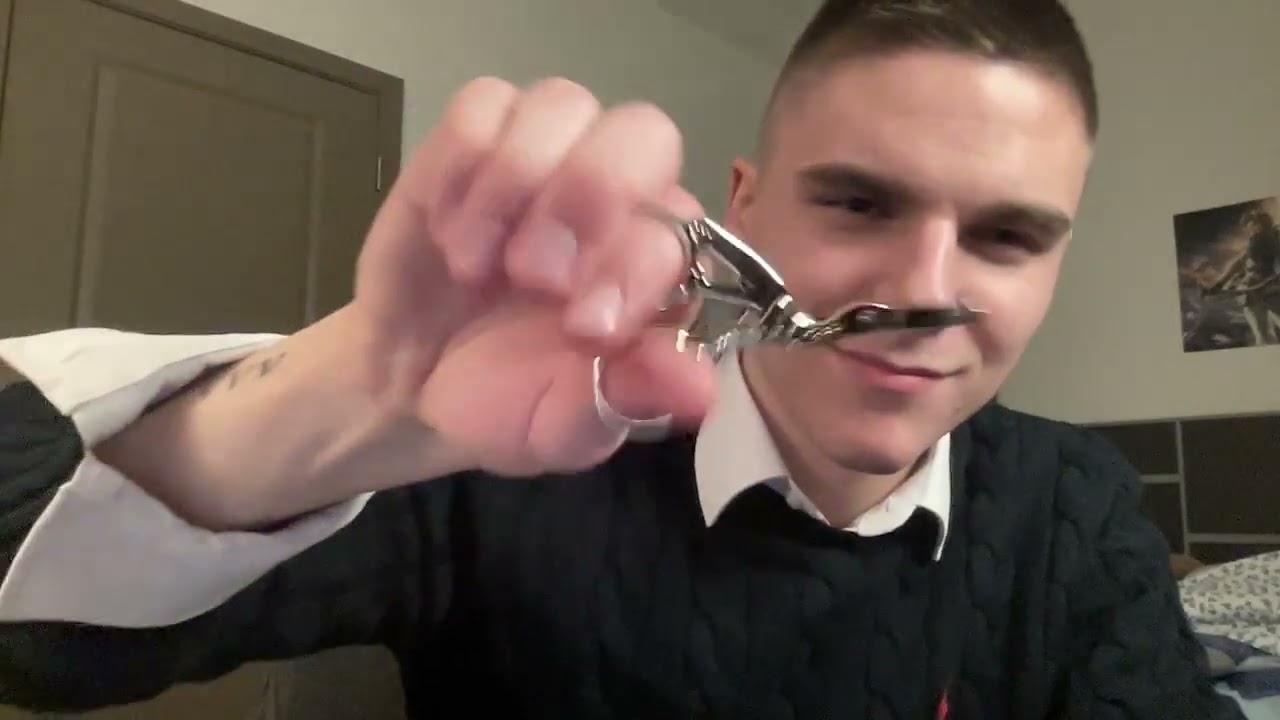 Scissors and Fabric Cutting : ASMR