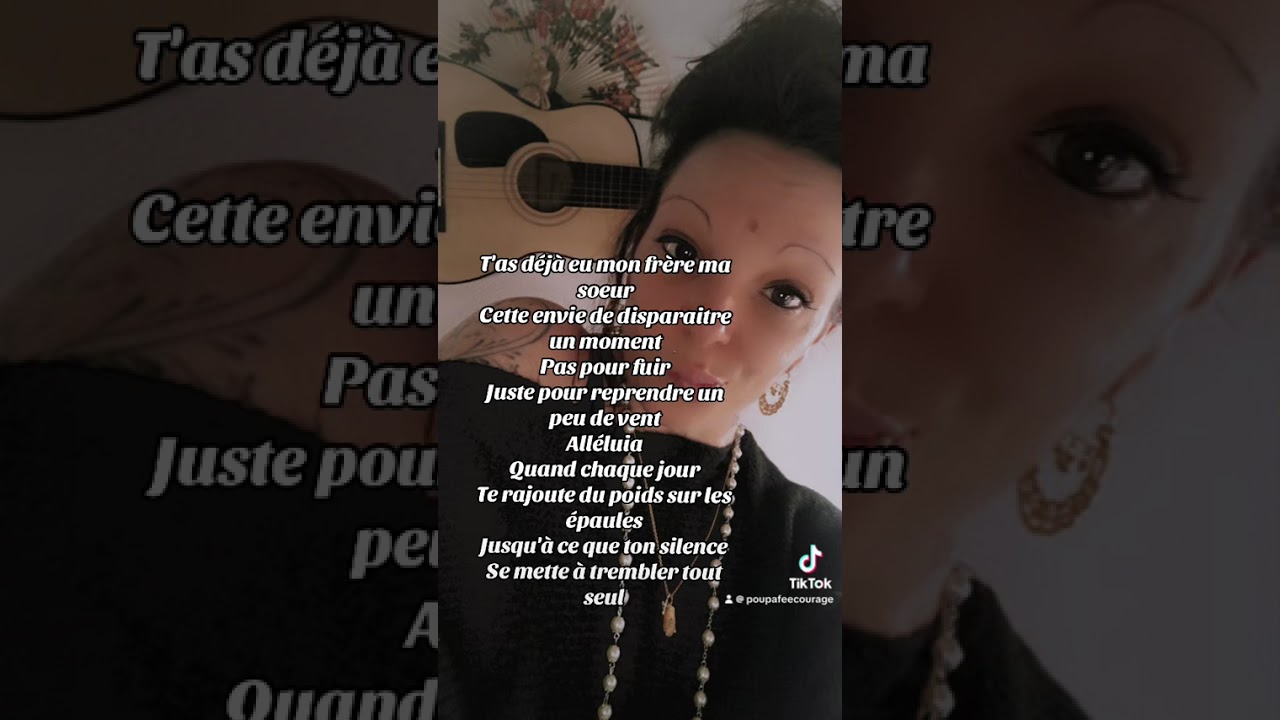 Louange poupa un endroit pour souffler