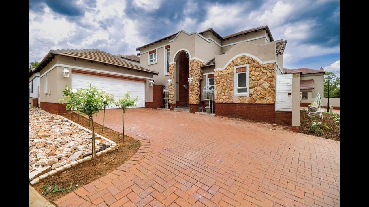 Mabette Vermaak - Midstream Estate