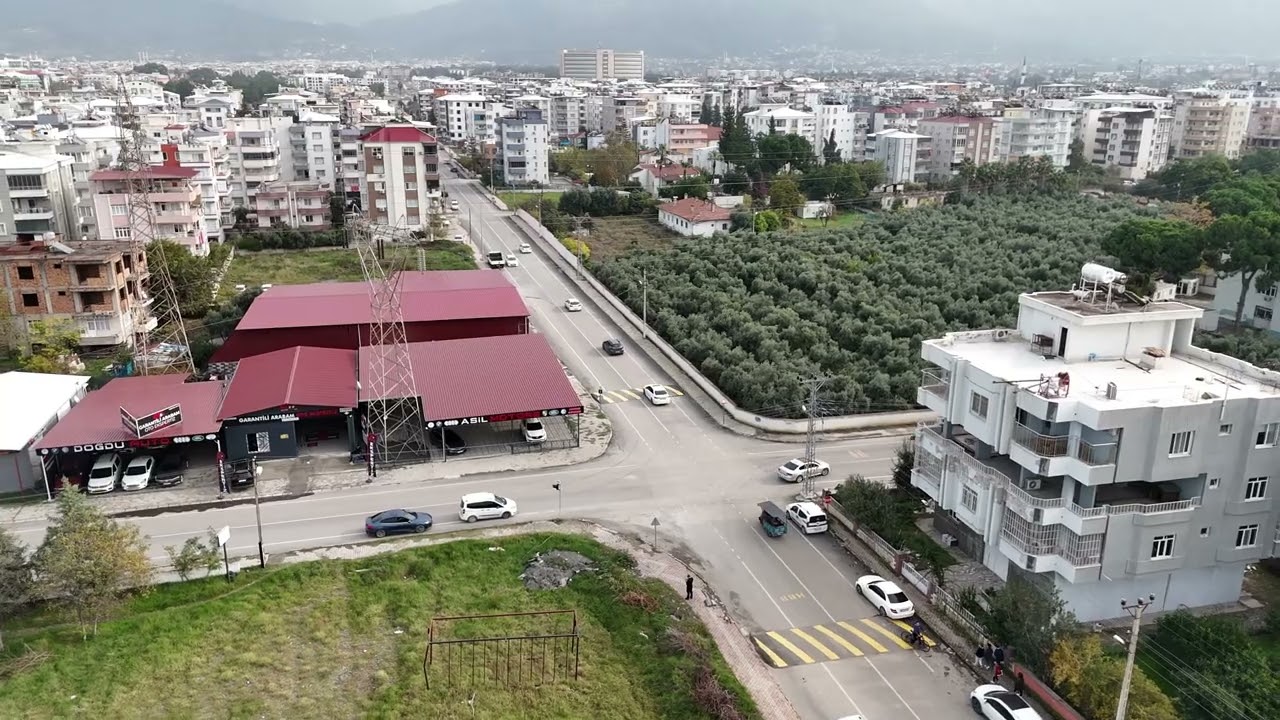 HBB, D&ouml;rtyol&rsquo;da 2 Mahallenin Yolunu Asfaltladı