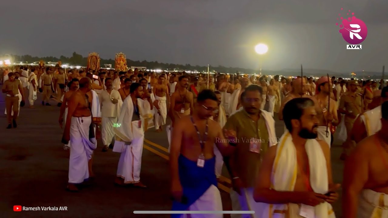 Trivandrum Airport Closed 5 Hours | Thiru Aarattu Processin of Padmanabha Swamy Temple 