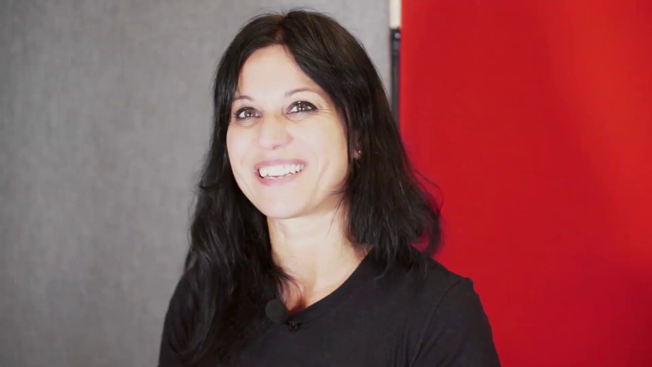 Quizz with Cristina Scabbia from Lacuna Coil (promo days for Black Anima)