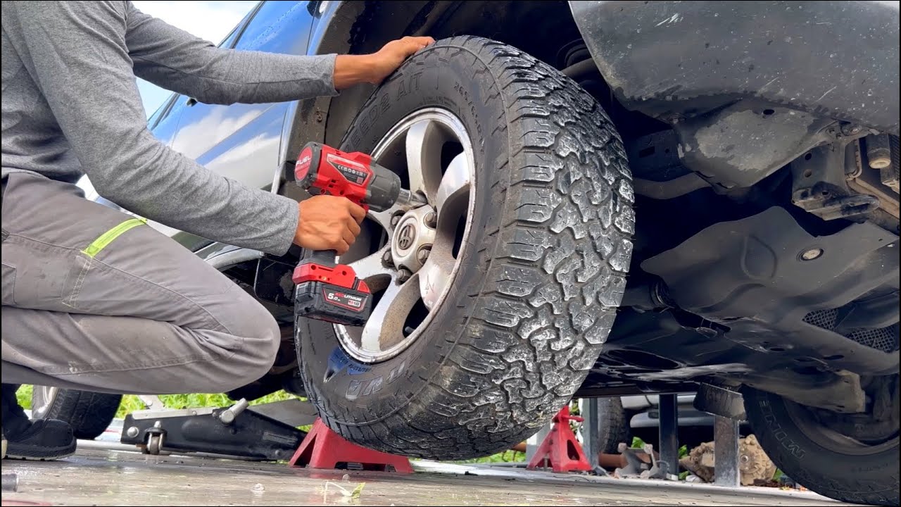 Je répare un Land Cruiser (+conseils boîte auto) 